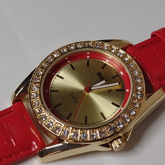 Red And Gold Tone Manhattan Analog Watch - Picture 3 of 12